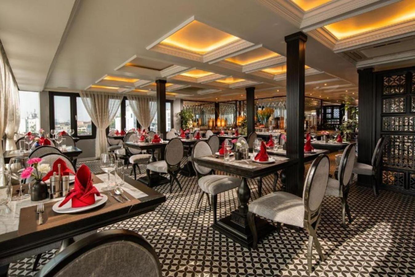 Acoustic Premium Hotel & Spa Hanoi Exterior foto