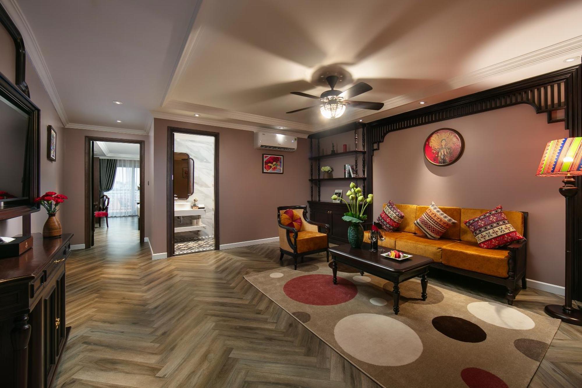 Acoustic Premium Hotel & Spa Hanoi Exterior foto