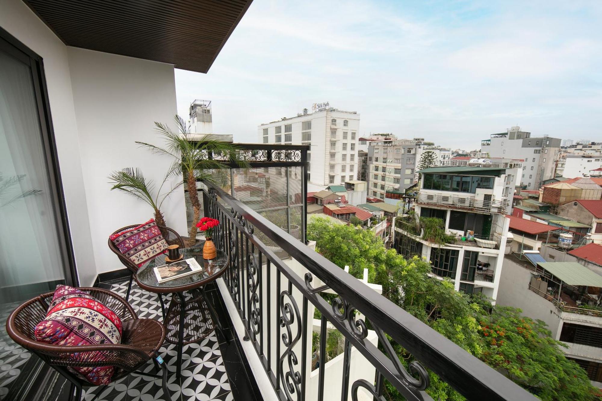 Acoustic Premium Hotel & Spa Hanoi Exterior foto
